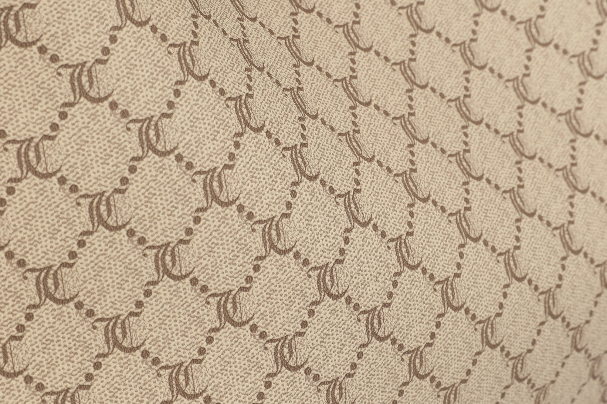 355 - Cream, Brown