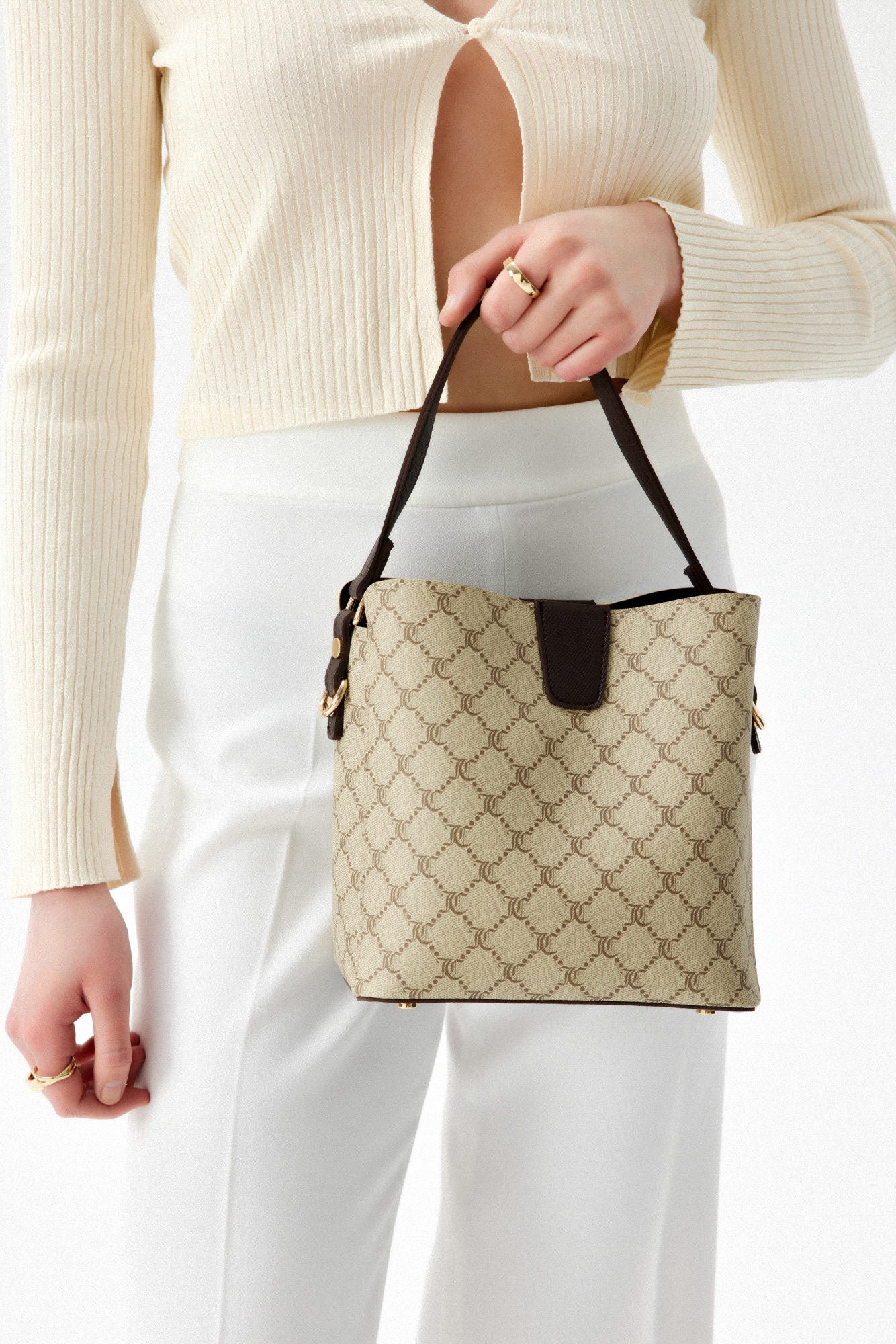 328 - Cream, Brown