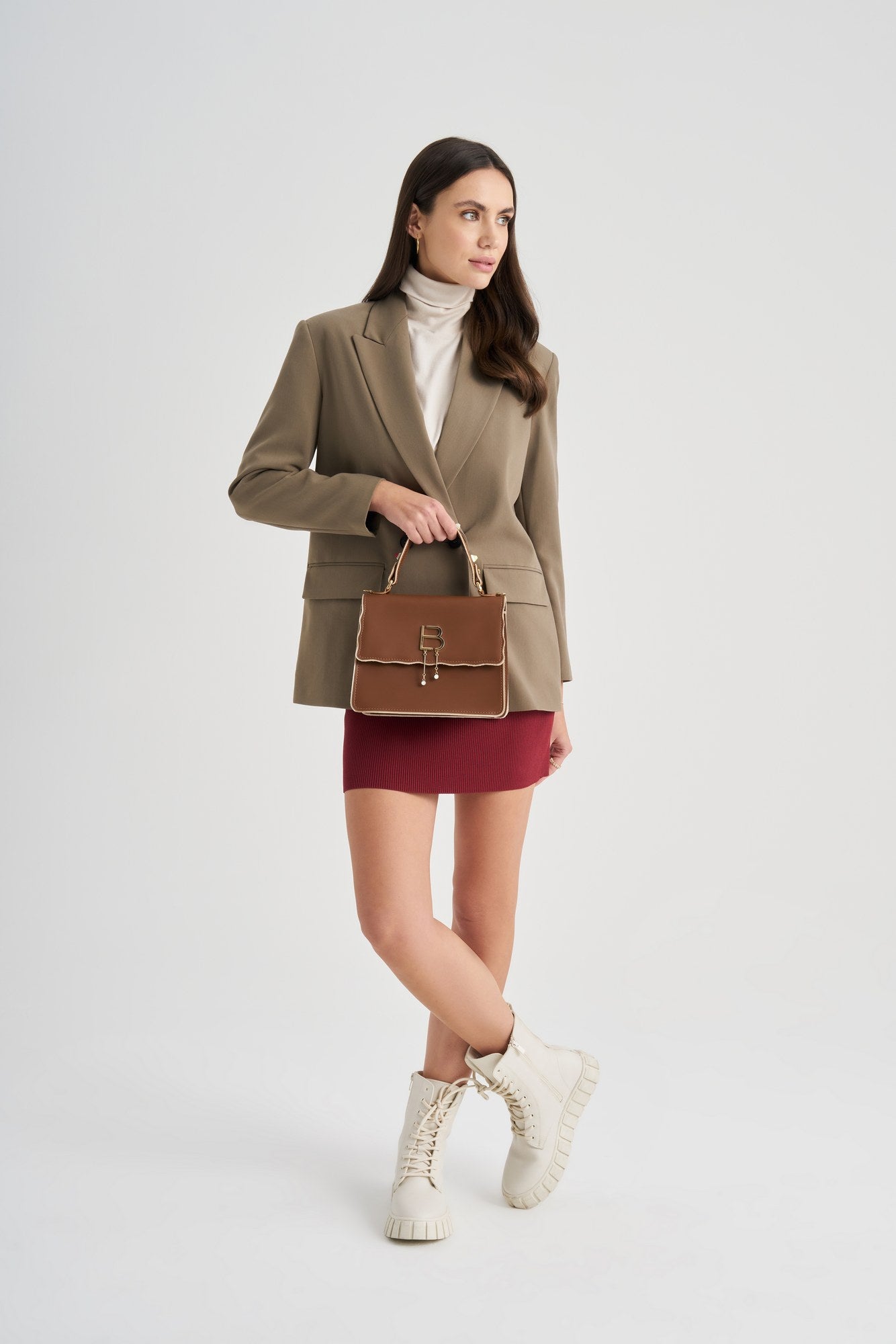 912 - Tan