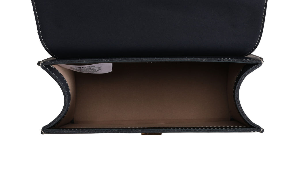 918 - Cream, Dark Blue