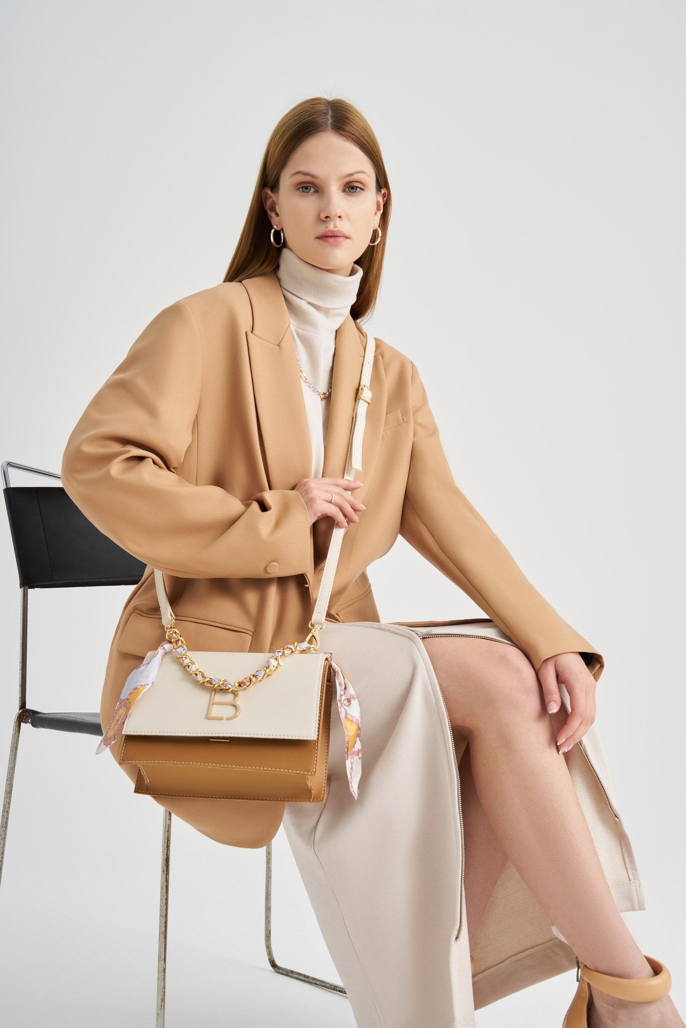 918 - Cream, Tan