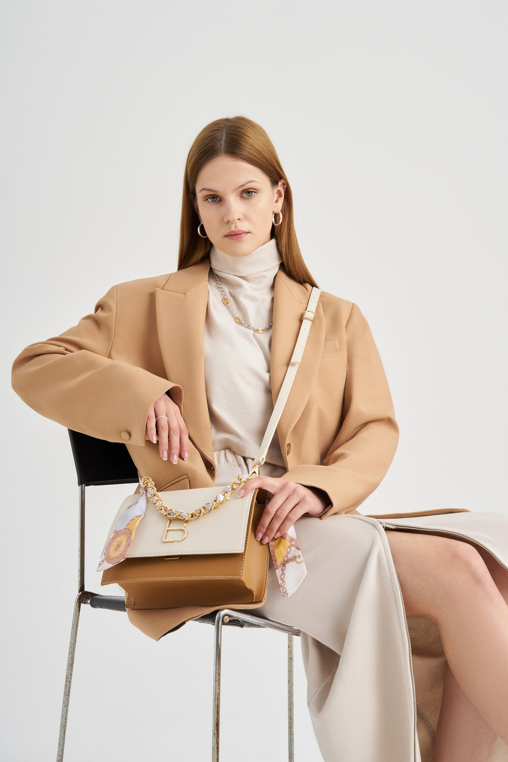 918 - Cream, Tan