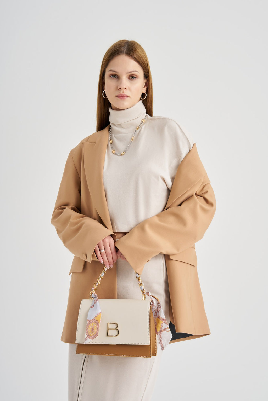 918 - Cream, Tan