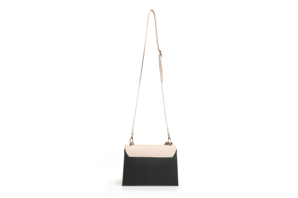918 - Cream, Dark Green