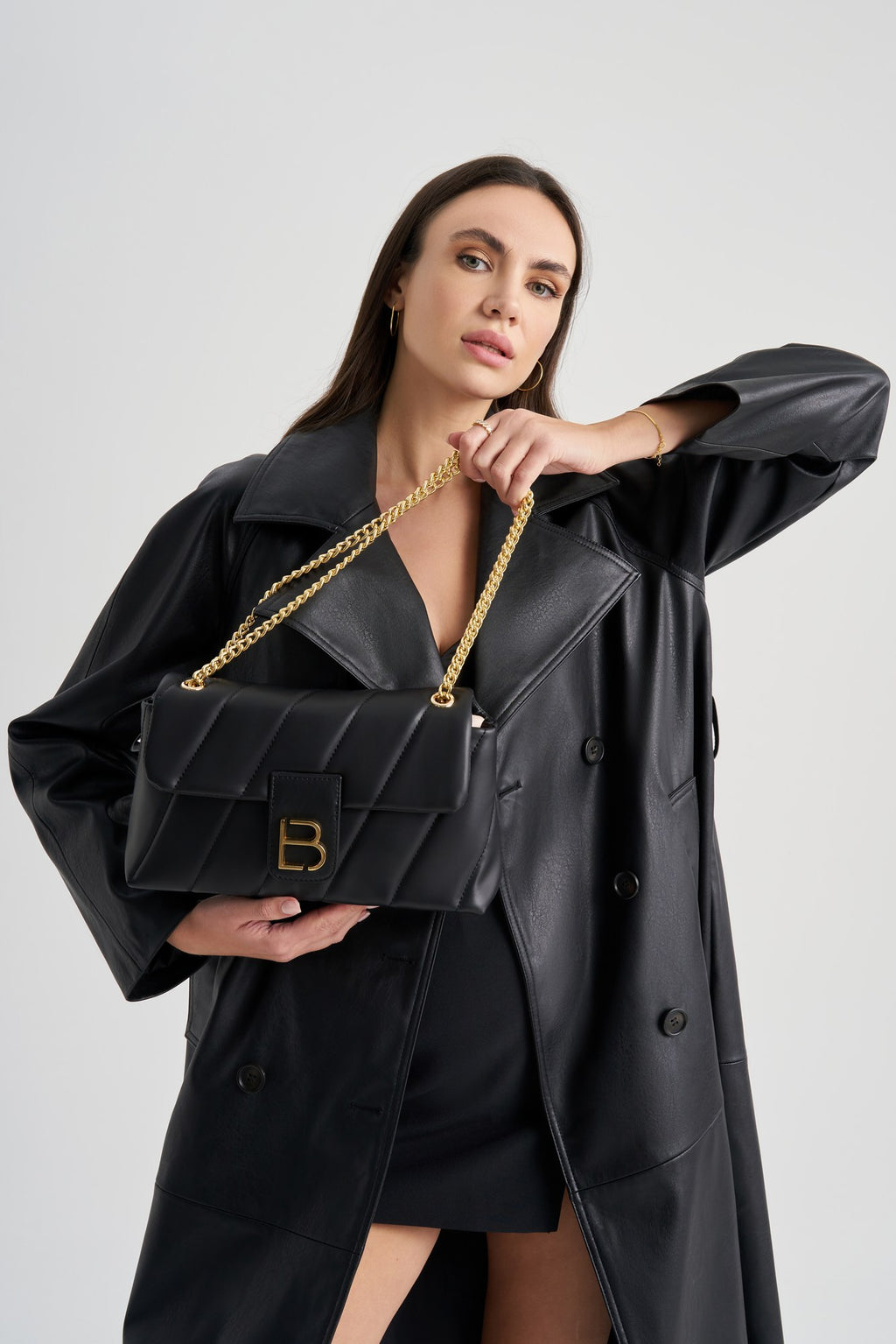 923 - Black