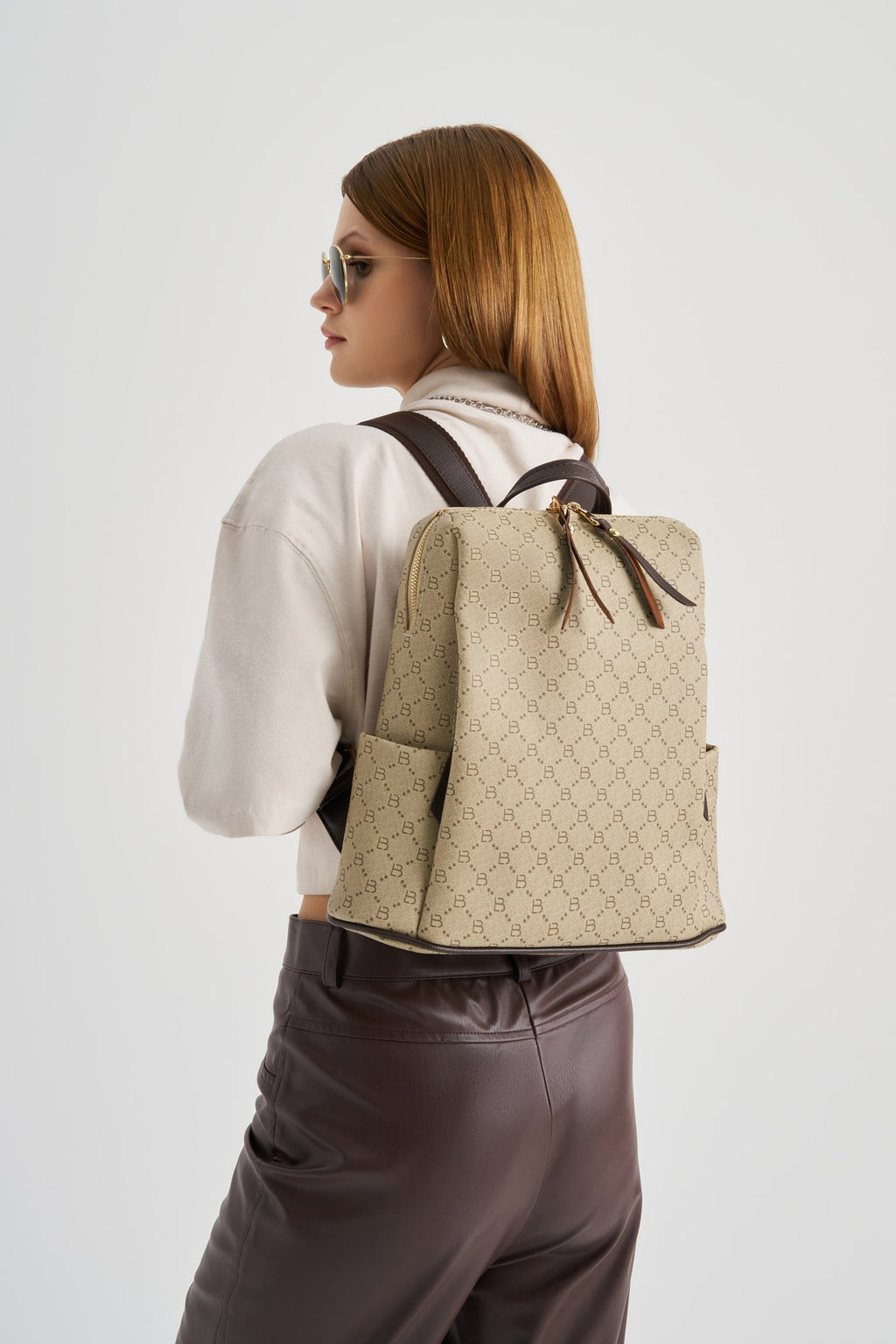 359 v2 - Cream, Brown