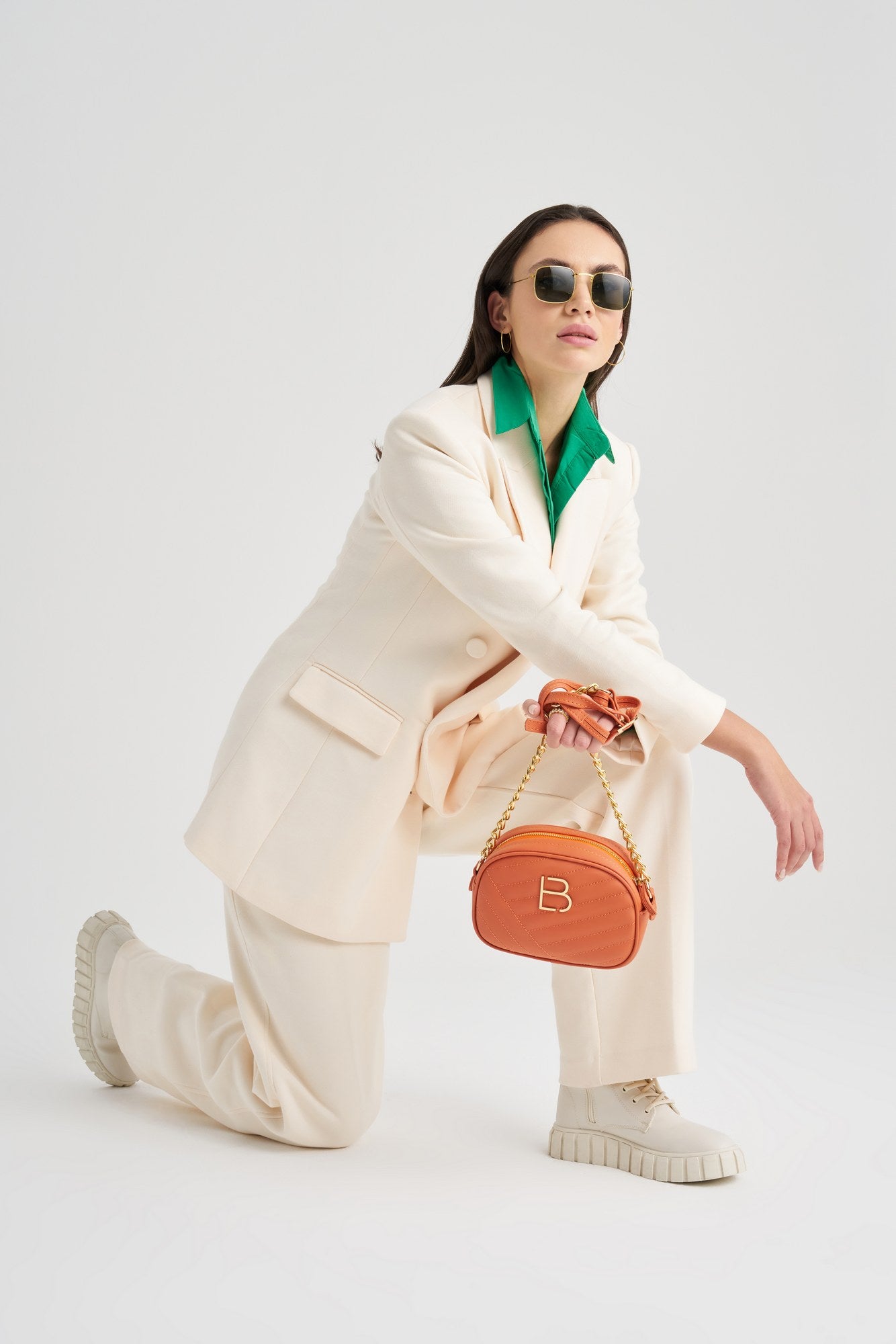 1298 - Orange