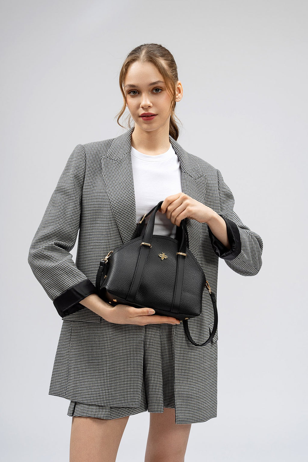 1233 Ros - Black