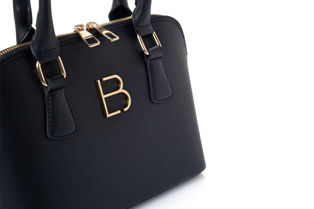 Brigitte v2 - Black