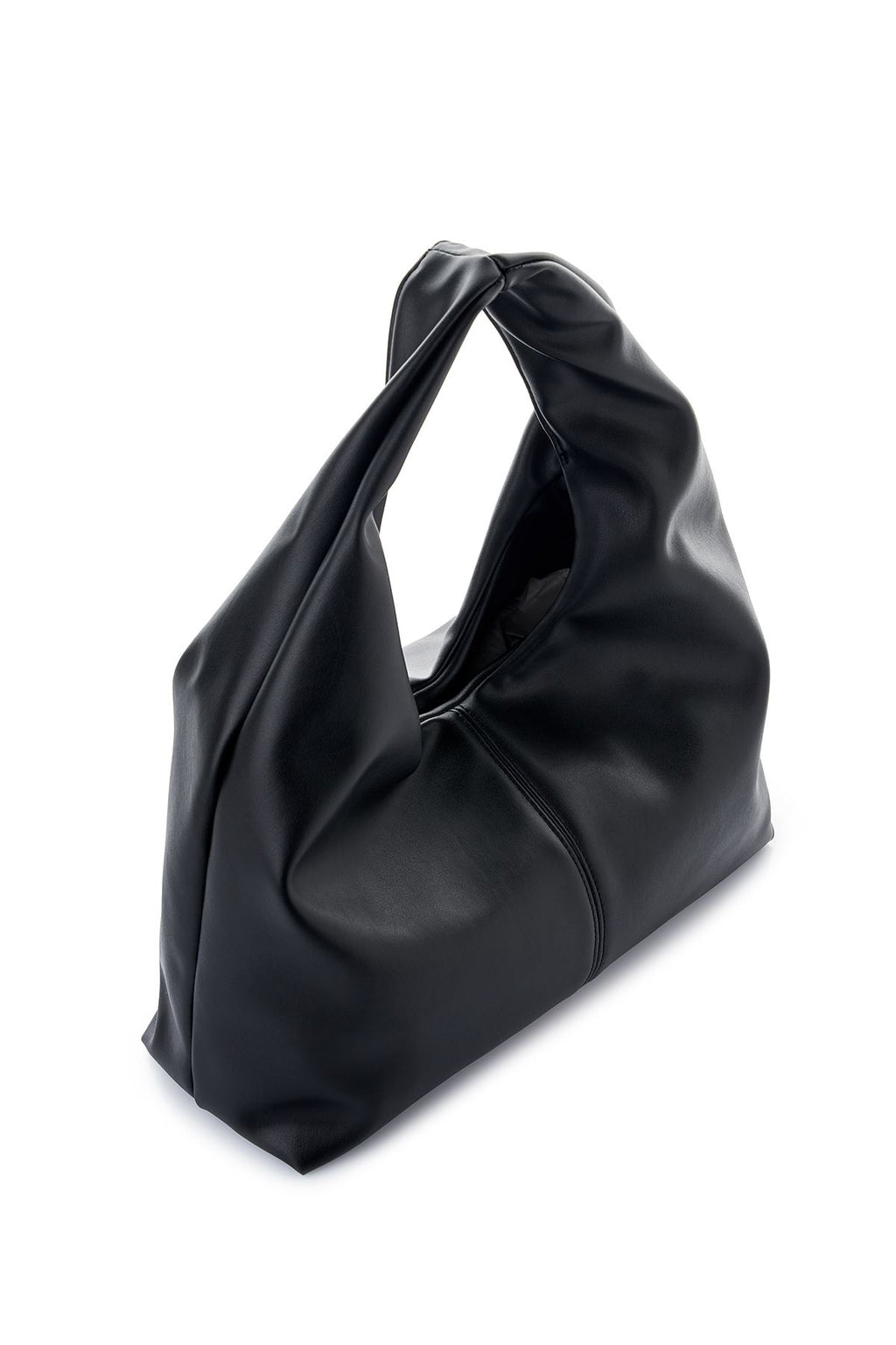 Ravia - Black