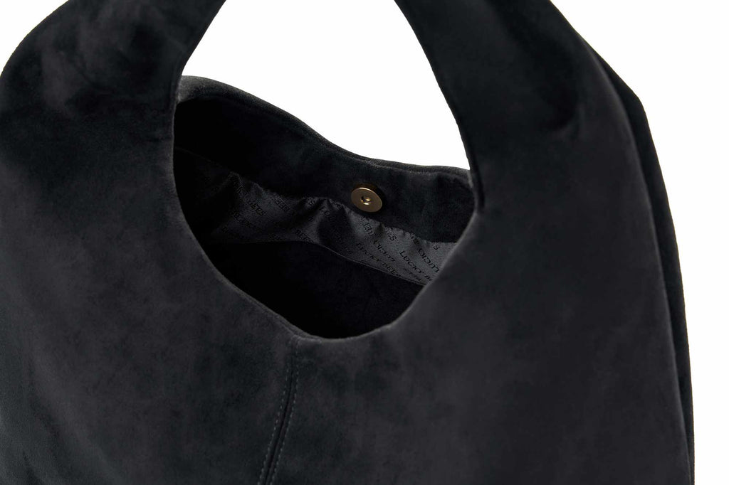 Ravia - Suede Black